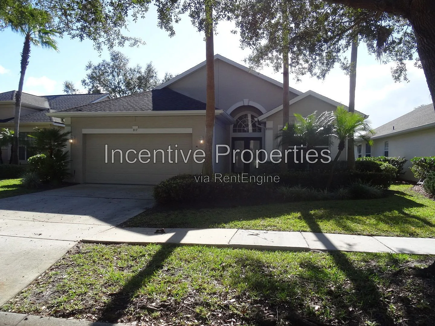 4 bed, 2.0 bath, 1925 sqft, $2,700 — Photo 3