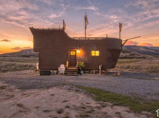 9035 W Red Canyon Rd, Levan, UT 84639
