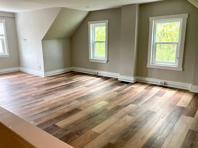 Attic bedroom #2