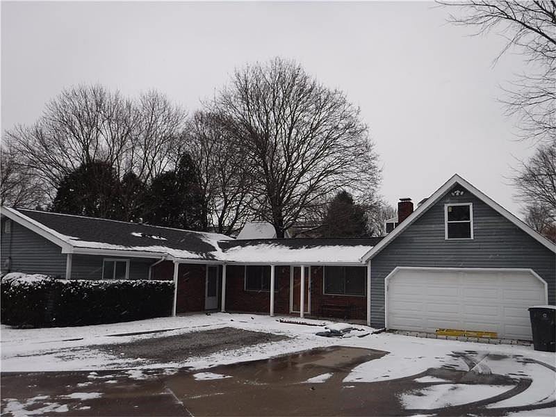 1st image of 75 Dover Dr