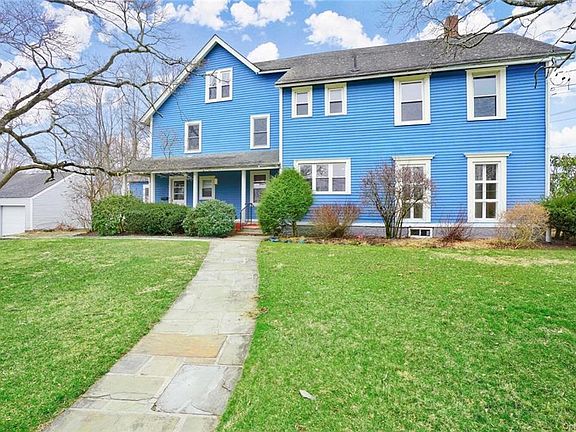 2nd image of 225 Underhill Ave