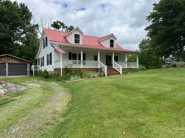 7176 Comers Rock Rd., Elk Creek, VA 24326