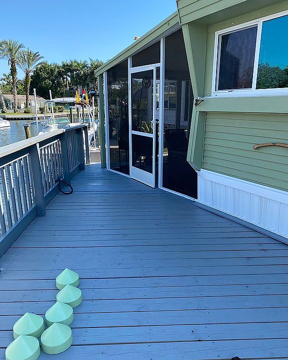 1st image of 6919 Tarpon Ln