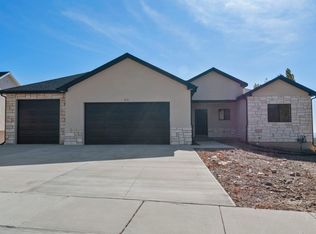 813 E 3575 N, North Ogden, UT 84414
