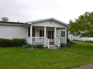 201 S Elm St, Kempton, IN 46049