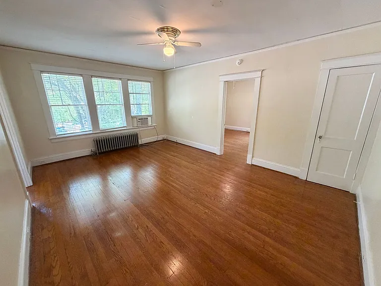 705 W Morgan St — Photo 10