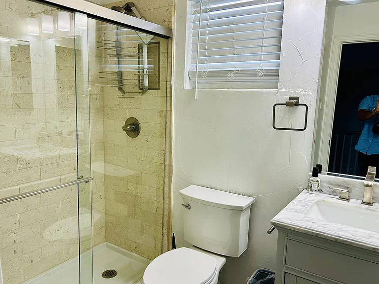 134 Turnberry Ln — Photo 17