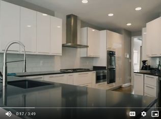 12082 Kinsley Pl, Reston, VA 20190