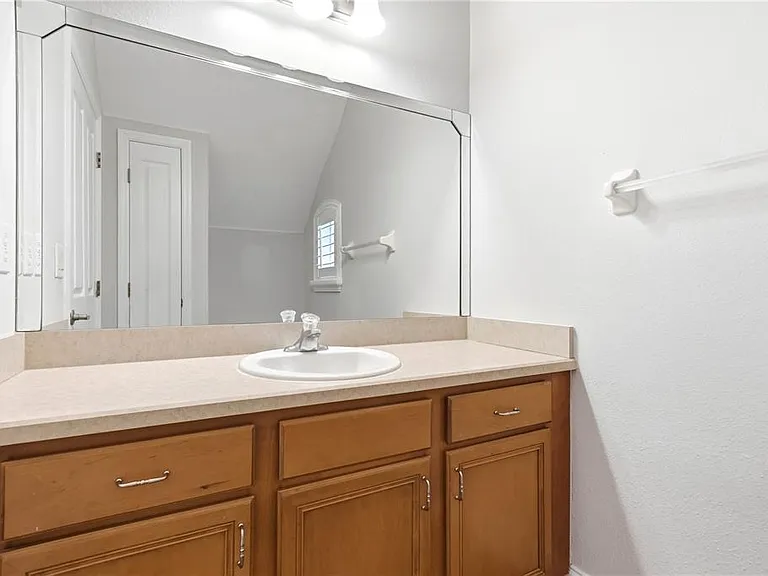 14606 Bournemouth Rd — Photo 14