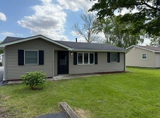 749 W New Monee Rd, Crete, IL 60417
