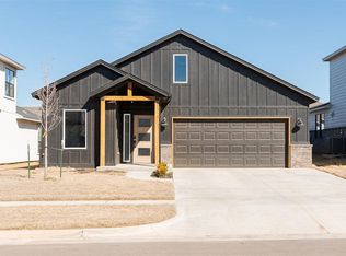 517 NW 176th Ter, Edmond, OK 73012