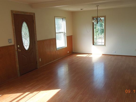 5th image of 3405 E Montgomery Ave