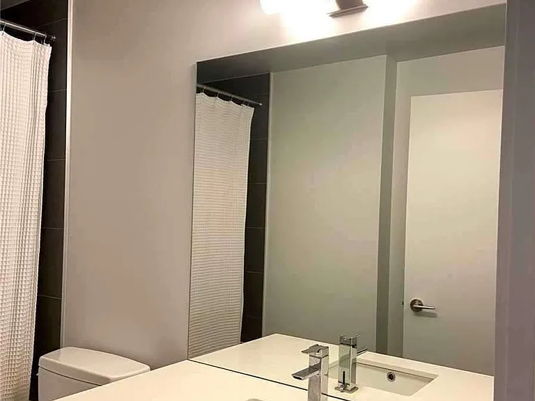 8 Eglinton Ave E #1304 — Photo 9