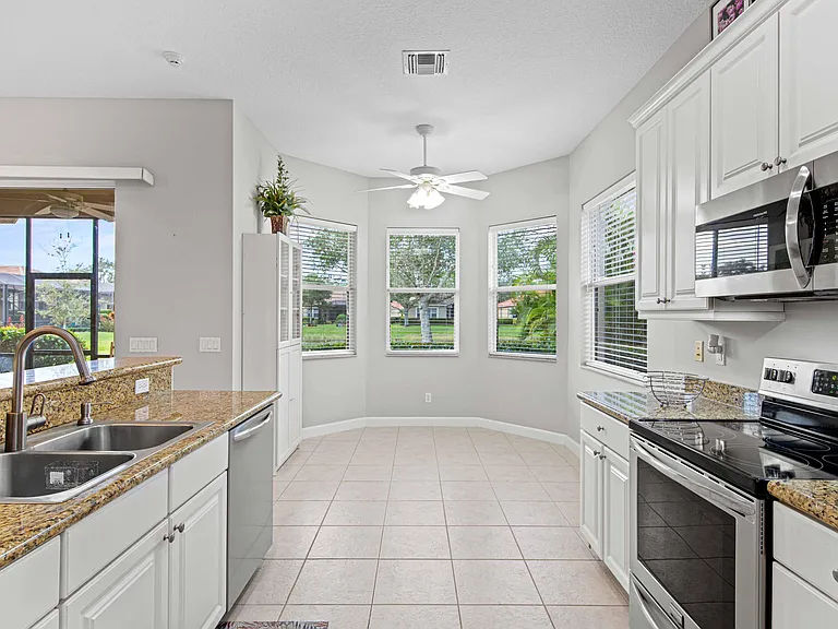 7317 Bob O Link Way — Photo 19