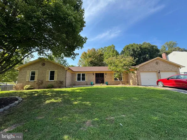 120 Mallard Ln, La Plata, MD 20646