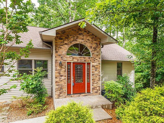 Single Family Dwelling