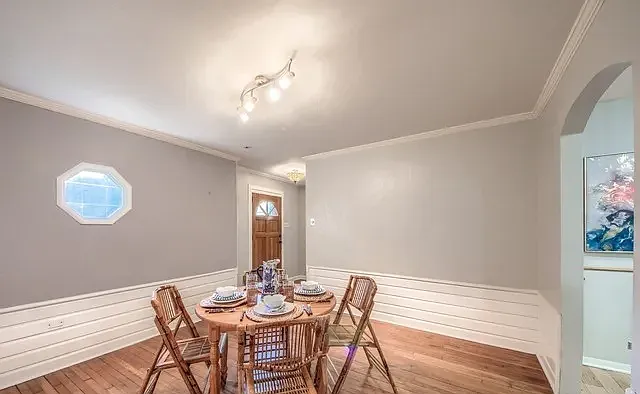 254 Quentin Dr — Photo 9