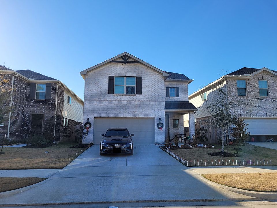 1st image of 106 Wedgewood Trace Ln