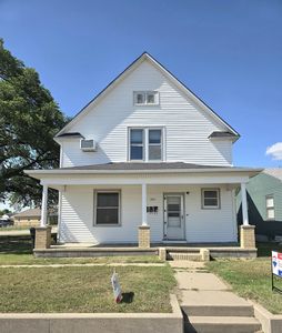 601 E 13th St, Hays, KS, 67601
