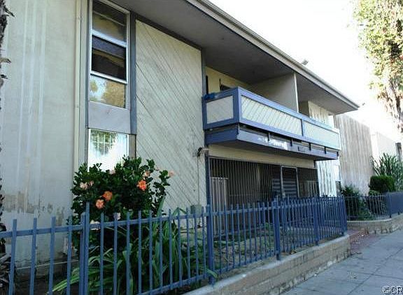2nd image of 3245 Santa Fe Ave APT 154