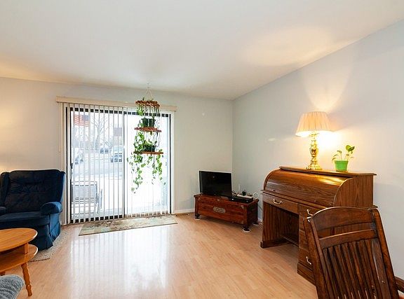 2nd image of 2114 Country Club Dr #22-1H