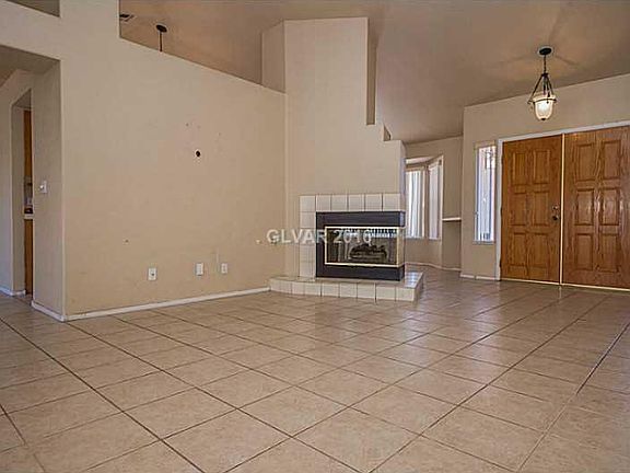 2nd image of 4407 W La Madre Way