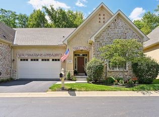 389 Ridgemoor Ln, Westerville, OH 43082