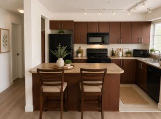 45561 Yale Rd #103, Chilliwack, BC V2P 0A8