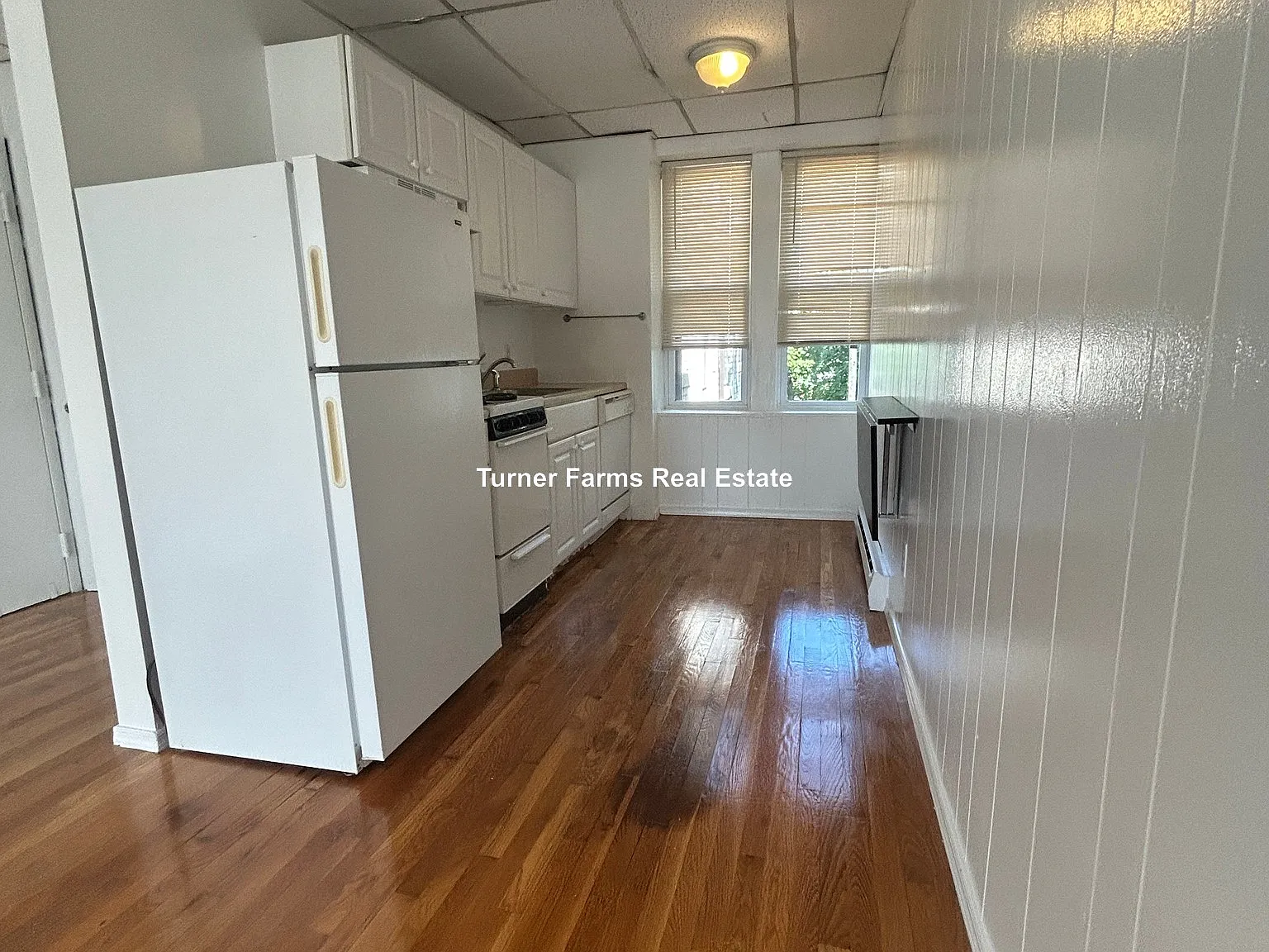 1 bed, 9999 sqft, $1,950 — Photo 2