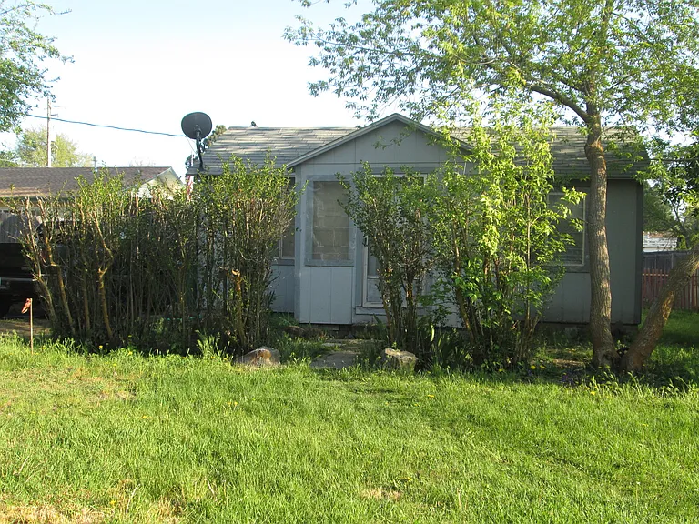 528 Torrey St — Photo 1