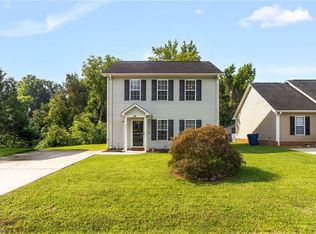 604 Whitsett St, Graham, NC 27253