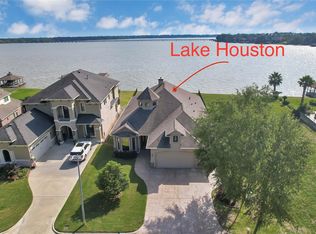 8830 Cross Country Dr, Humble, TX 77346