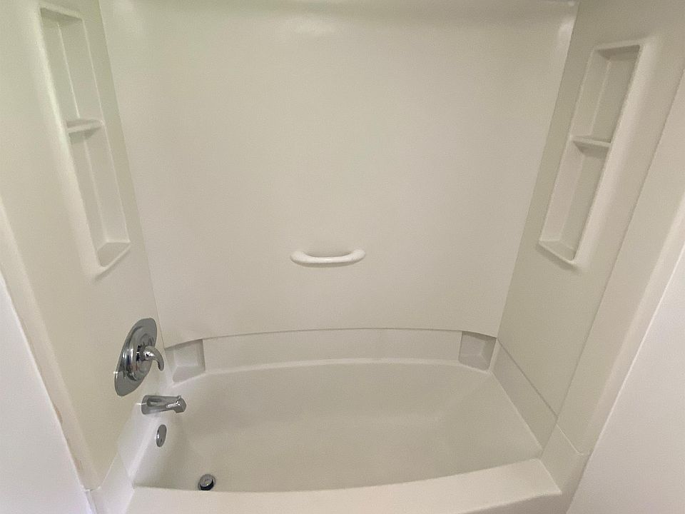 238242 Genesee St 4 240 Genesee St Canastota NY Zillow