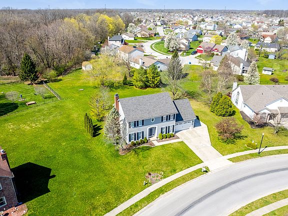 2nd image of 1162 N Winchester Dr
