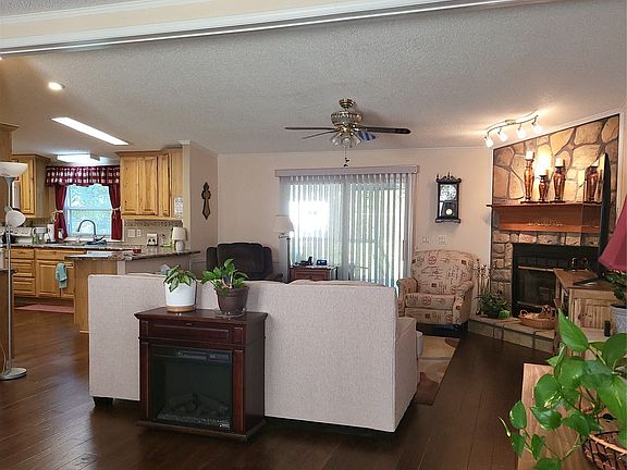 5th image of 5536 Crystal Dr
