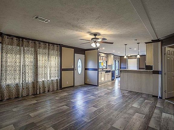 2nd image of 360 Lost Lake Ln
