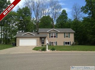 1357 Centennial Ct, Plainwell, MI 49080
