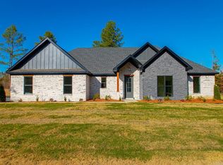 12646 W Sardis Rd, Bauxite, AR 72011