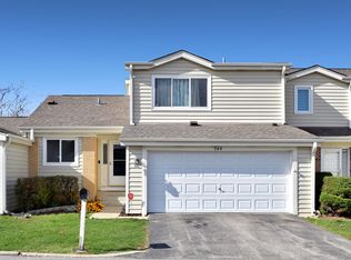 744 Buckingham Ct, Hoffman Estates, IL 60169
