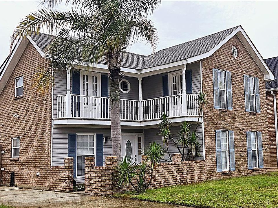 1st image of 3104 Mayflower Dr