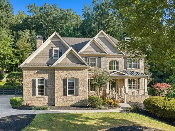 5070 Huntwood Way, Roswell, GA 30075
