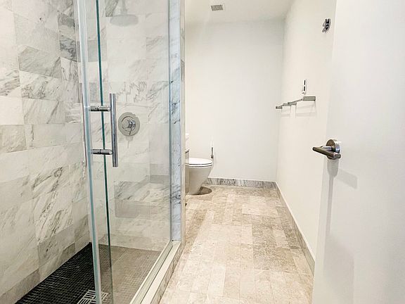 5th image of 1050 6th Ave APT 19A