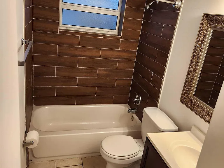 1021 Crystal Lake Dr #203 — Photo 9