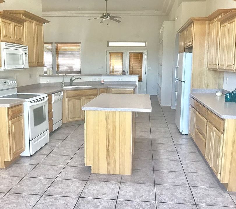 1st image of 10099 Catalonia Ct