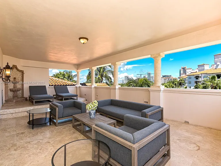19251 Fisher Island Dr #19251 — Photo 39