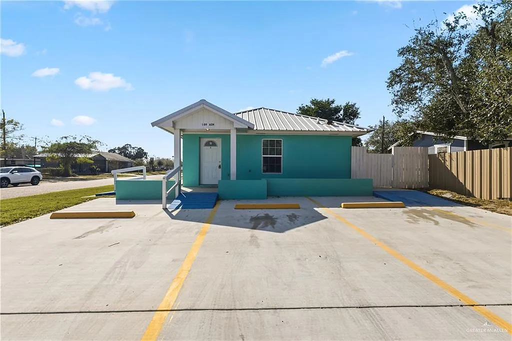 1 bed, 1.0 bath, 1440 sqft, $650 — Photo 2