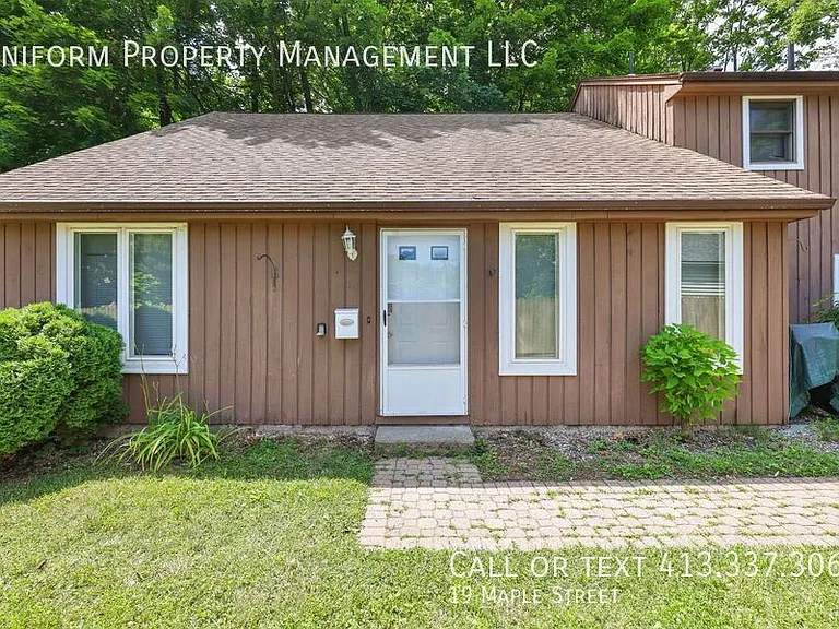 19 Maple St — Photo 1