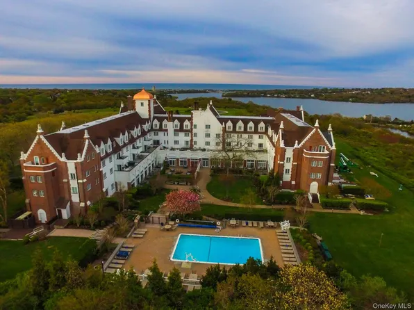 236 Edgemere Street #303, Montauk, NY 11954