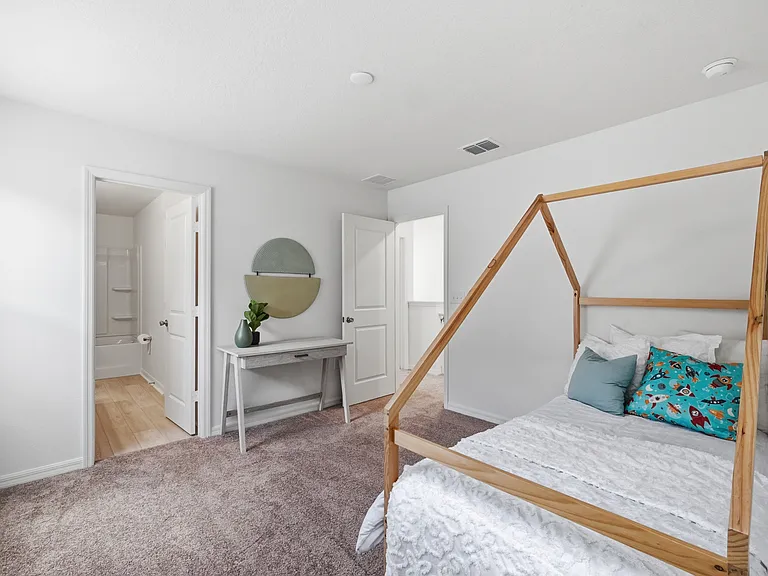 Second bedroom