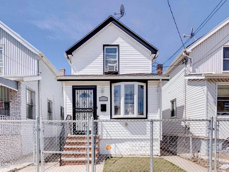 1st image of 12632 147th St